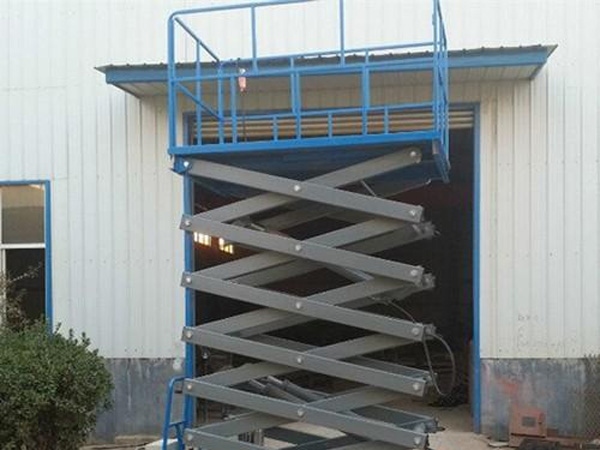 升降平臺(tái)